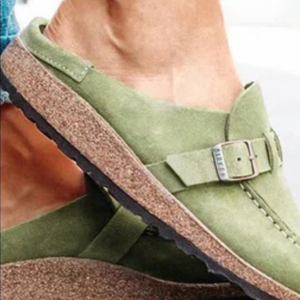 Just Arrived! New…Gorgeous sage colored ‘Birk-like’ soft closed toe slip on!